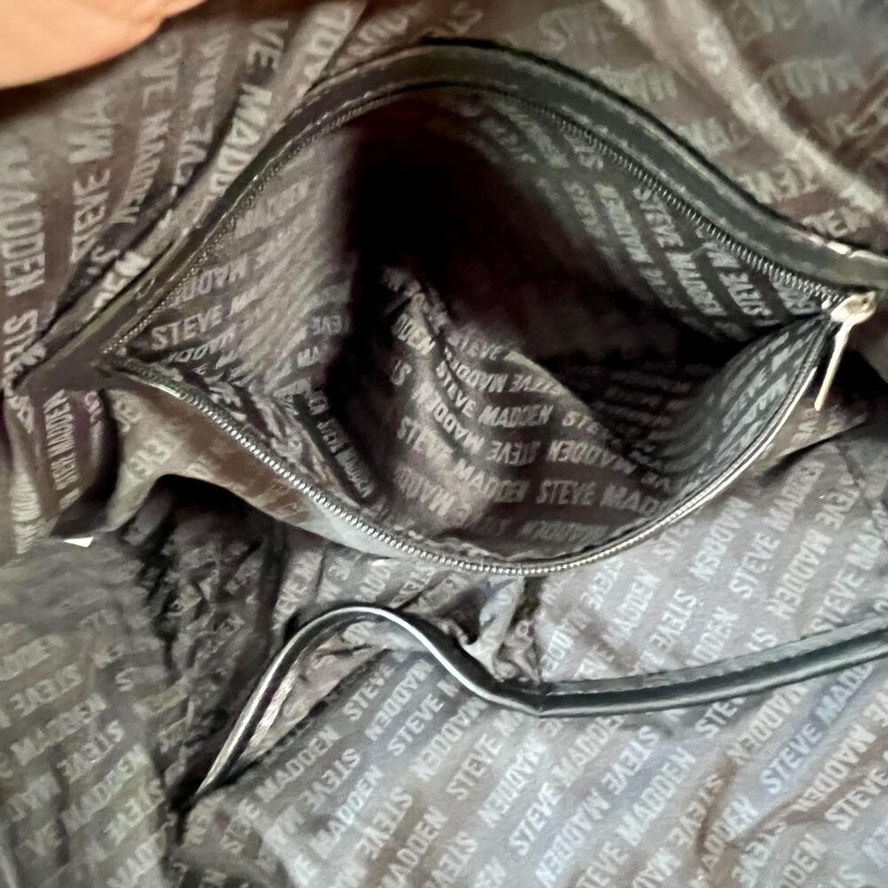 Steve Madden Large Black Leather Tote Purse Crossbody Bag Silver-Toned Accents - Picture 8 of 10